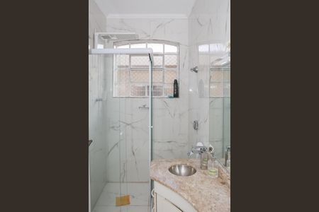 Casa à venda com 205m², 3 quartos e 2 vagasBanheiro Social