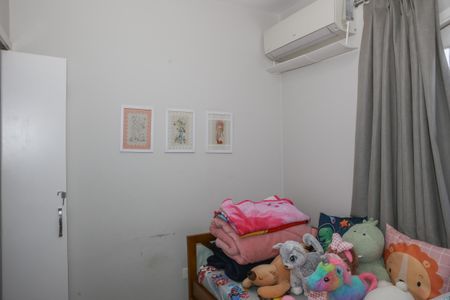 Casa à venda com 205m², 3 quartos e 2 vagasQuarto