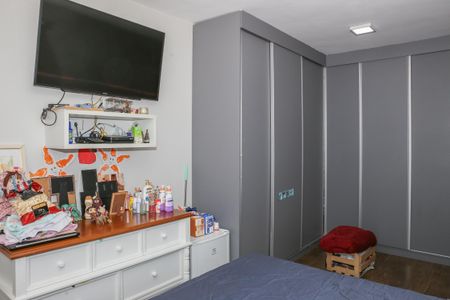 Casa à venda com 205m², 3 quartos e 2 vagasSuíte 2