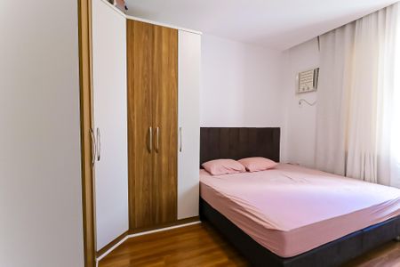 Apartamento para alugar com 72m², 2 quartos e 1 vagaQuarto 