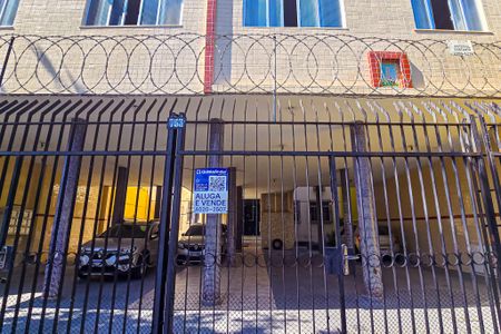 Apartamento para alugar com 72m², 2 quartos e 1 vagaFachada do Prédio com placa