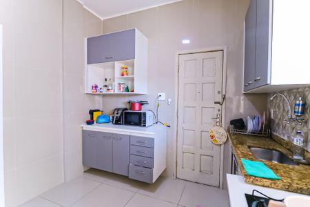 Apartamento para alugar com 72m², 2 quartos e 1 vagaCozinha