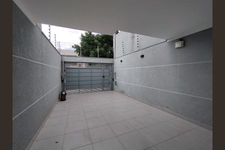 Garagem de casa à venda com 3 quartos, 123m² em Sacomã, São Paulo