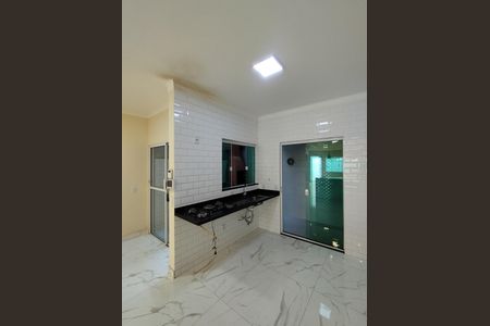 Casa à venda com 123m², 3 quartos e 3 vagas Casa à venda com 123m², 3 quartos e 3 vagasCozinha - Torneira