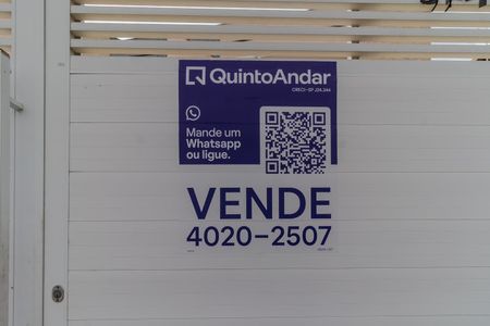 Casa à venda com 120m², 2 quartos e 2 vagasPlaca