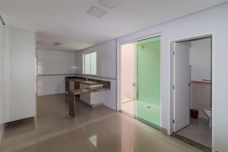 Casa à venda com 120m², 2 quartos e 2 vagasCozinha