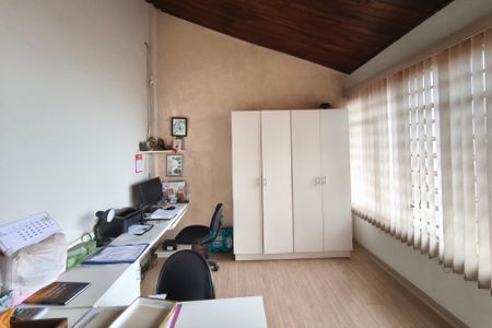 Casa à venda com 254m², 4 quartos e 4 vagasQuarto 4