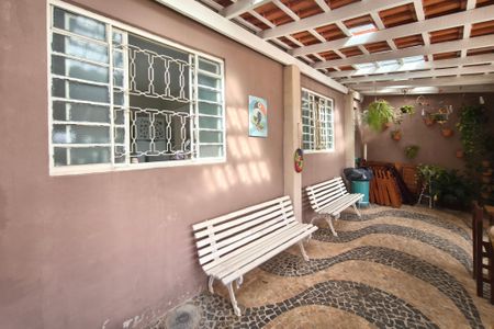Casa à venda com 254m², 4 quartos e 4 vagasQuintal