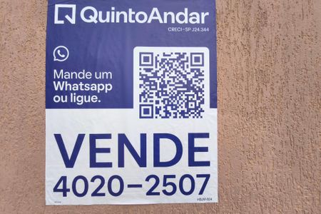 Casa à venda com 254m², 4 quartos e 4 vagasPLACA INSTALADA NA FACHADA