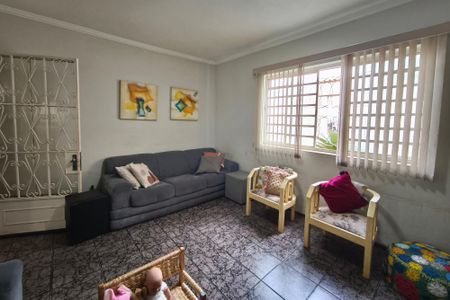 Casa à venda com 254m², 4 quartos e 4 vagasSala de Estar