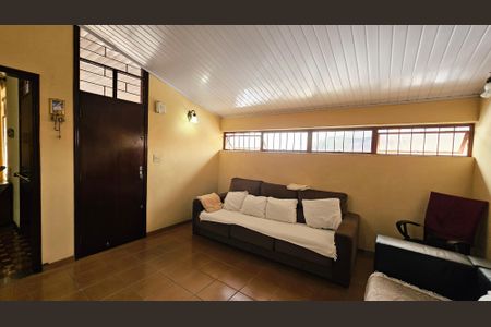 Casa para alugar com 170m², 3 quartos e 3 vagas