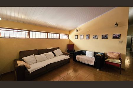 Casa para alugar com 170m², 3 quartos e 3 vagas