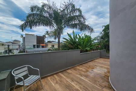 Casa para alugar com 6 quartos, 300m² em Jardim Virginia, Guarujá