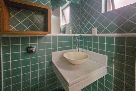 Casa para alugar com 6 quartos, 300m² em Jardim Virginia, Guarujá