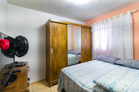 Casa à venda com 88m², 3 quartos e 2 vagasQuarto 3