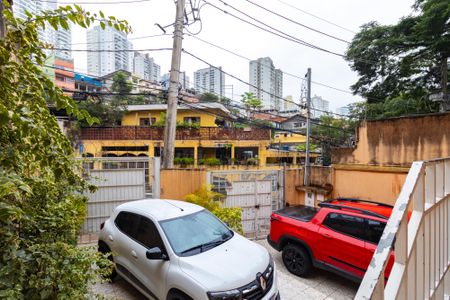 Casa à venda com 88m², 3 quartos e 2 vagasFachada