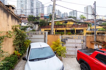 Casa à venda com 88m², 3 quartos e 2 vagasFachada