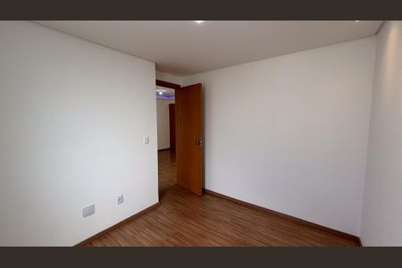 Apartamento para alugar com 45m², 2 quartos e 1 vaga Apartamento para alugar com 45m², 2 quartos e 1 vagaQuarto 2
