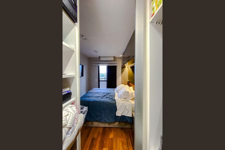Apartamento à venda com 104m², 2 quartos e 3 vagasQuarto 1 - Suíte