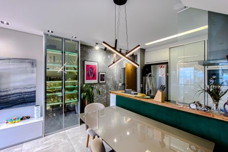 Apartamento à venda com 104m², 2 quartos e 3 vagasSala