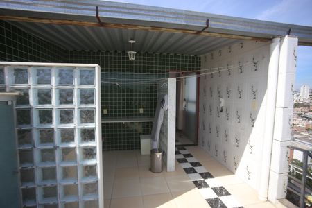 Apartamento à venda com 200m², 4 quartos e 2 vagasArea de serviço