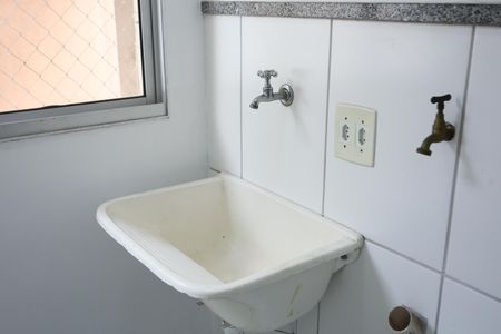 Apartamento para alugar com 51m², 2 quartos e 1 vagaÁrea de Serviço