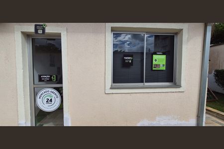 Apartamento para alugar com 51m², 2 quartos e 1 vagamercado