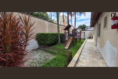 Apartamento para alugar com 51m², 2 quartos e 1 vagaÁrea comum - Playground