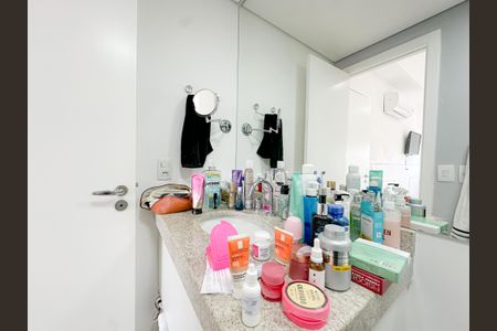 Apartamento à venda com 62m², 2 quartos e 1 vagaBanheiro Suíte