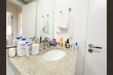 Apartamento à venda com 62m², 2 quartos e 1 vagaBanheiro Social