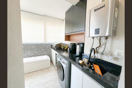 Apartamento à venda com 62m², 2 quartos e 1 vagaÁrea de Serviço