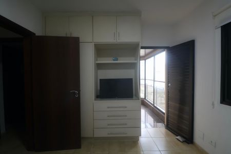 Apartamento para alugar com 130m², 4 quartos e 1 vagaQuarto