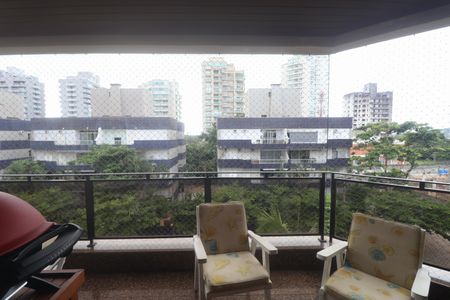 Apartamento para alugar com 130m², 4 quartos e 1 vagaVaranda