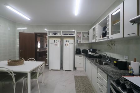 Apartamento para alugar com 130m², 4 quartos e 1 vagaCozinha