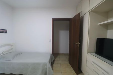 Apartamento para alugar com 130m², 4 quartos e 1 vagaQuarto