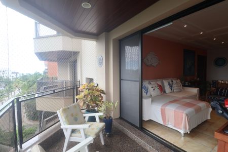 Apartamento para alugar com 130m², 4 quartos e 1 vagaVaranda