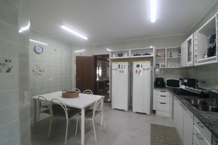 Apartamento para alugar com 130m², 4 quartos e 1 vagaCozinha