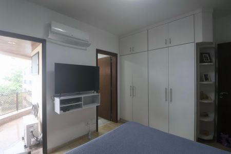 Apartamento para alugar com 130m², 4 quartos e 1 vagaSuíte