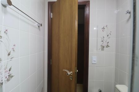 Apartamento para alugar com 130m², 4 quartos e 1 vagaBanheiro Suíte 2