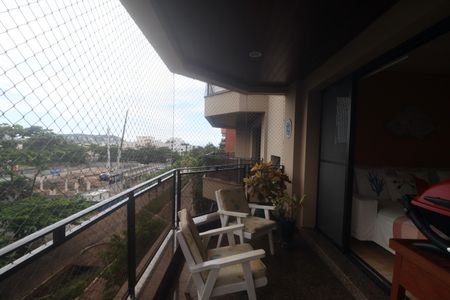 Apartamento para alugar com 130m², 4 quartos e 1 vagaVaranda