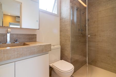Apartamento à venda com 80m², 2 quartos e 2 vagas Apartamento à venda com 80m², 2 quartos e 2 vagasBanheiro da Suíte