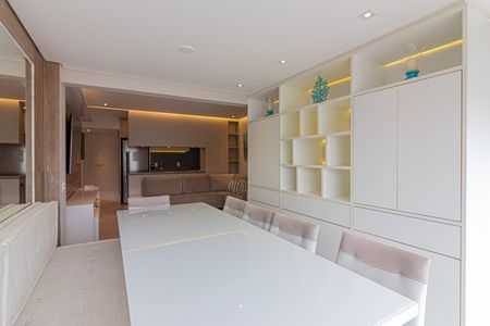 Apartamento à venda com 80m², 2 quartos e 2 vagas Apartamento à venda com 80m², 2 quartos e 2 vagasSala de Jantar