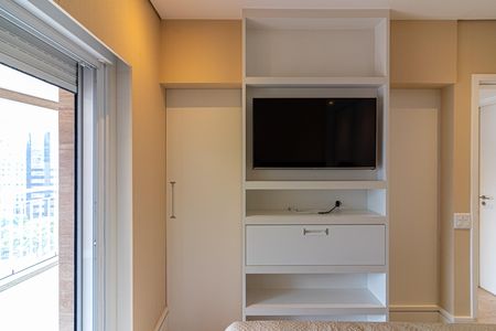 Apartamento à venda com 80m², 2 quartos e 2 vagas Apartamento à venda com 80m², 2 quartos e 2 vagasSuíte