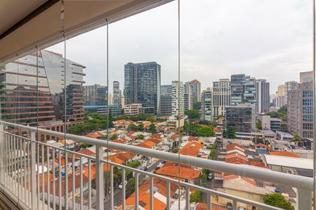 Apartamento à venda com 80m², 2 quartos e 2 vagas Apartamento à venda com 80m², 2 quartos e 2 vagasVaranda