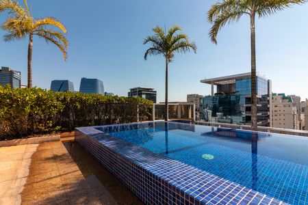 Apartamento à venda com 80m², 2 quartos e 2 vagas Apartamento à venda com 80m², 2 quartos e 2 vagasÁrea comum - Piscina