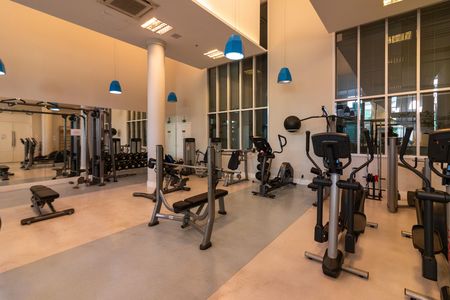 Apartamento à venda com 80m², 2 quartos e 2 vagas Apartamento à venda com 80m², 2 quartos e 2 vagasÁrea comum - Academia