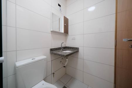 Apartamento para alugar com 37m², 2 quartos e sem vagaBanheiro