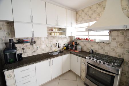 Casa à venda com 209m², 3 quartos e 2 vagasCozinha