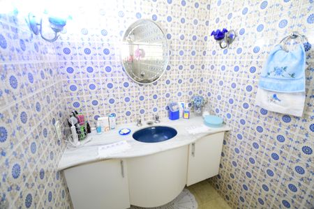 Casa à venda com 209m², 3 quartos e 2 vagasBanheiro Suíte