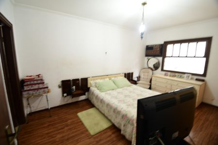 Casa à venda com 209m², 3 quartos e 2 vagasQuarto 3 - Suíte